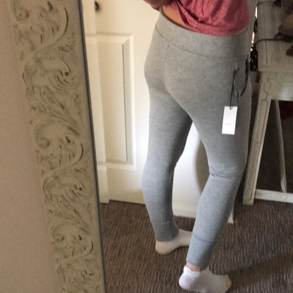 LARGE (8-10)❗️Lace up Joggers - Picture 6 of 8